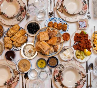 Why a Near Me Turkish Restaurant Is Perfect for Weekends